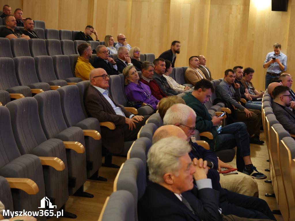 Fotorelacja: Dyskusja o odwiertach w MDK Myszków