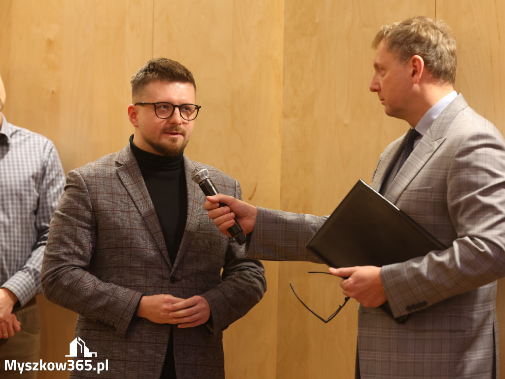 Fotorelacja: Dyskusja o odwiertach w MDK Myszków