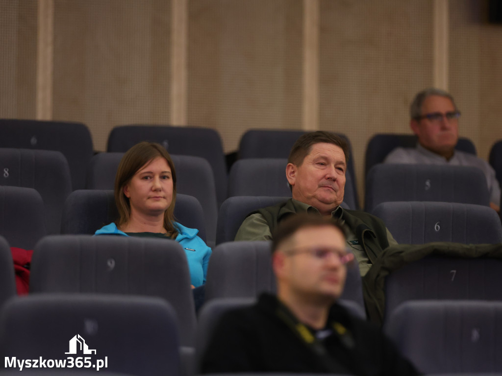 Fotorelacja: Dyskusja o odwiertach w MDK Myszków