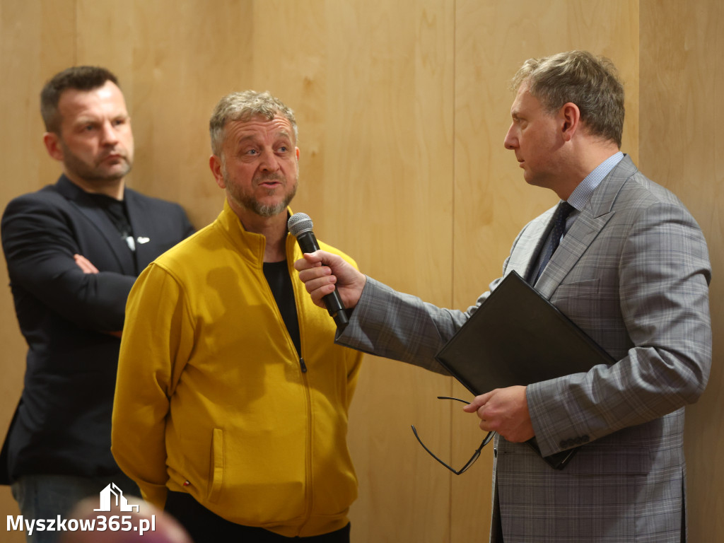 Fotorelacja: Dyskusja o odwiertach w MDK Myszków