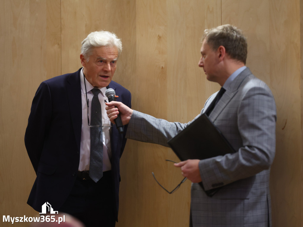 Fotorelacja: Dyskusja o odwiertach w MDK Myszków