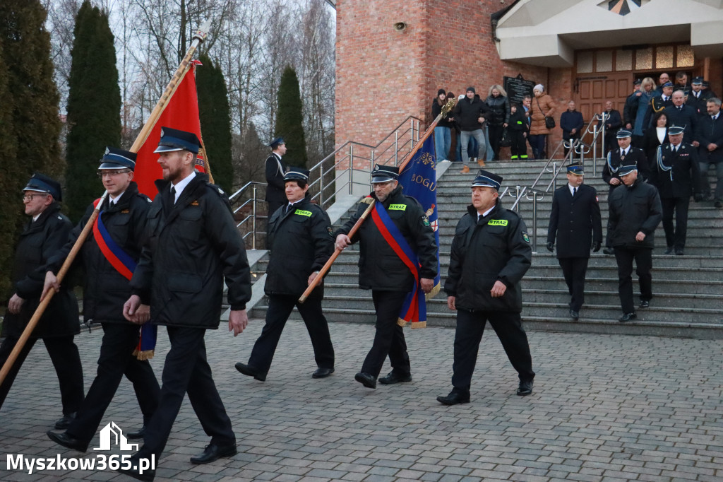 Fotorelacja I: Przekazanie samochodu ratowniczo-gaśniczego dla OSP Myszków-Smudzówka