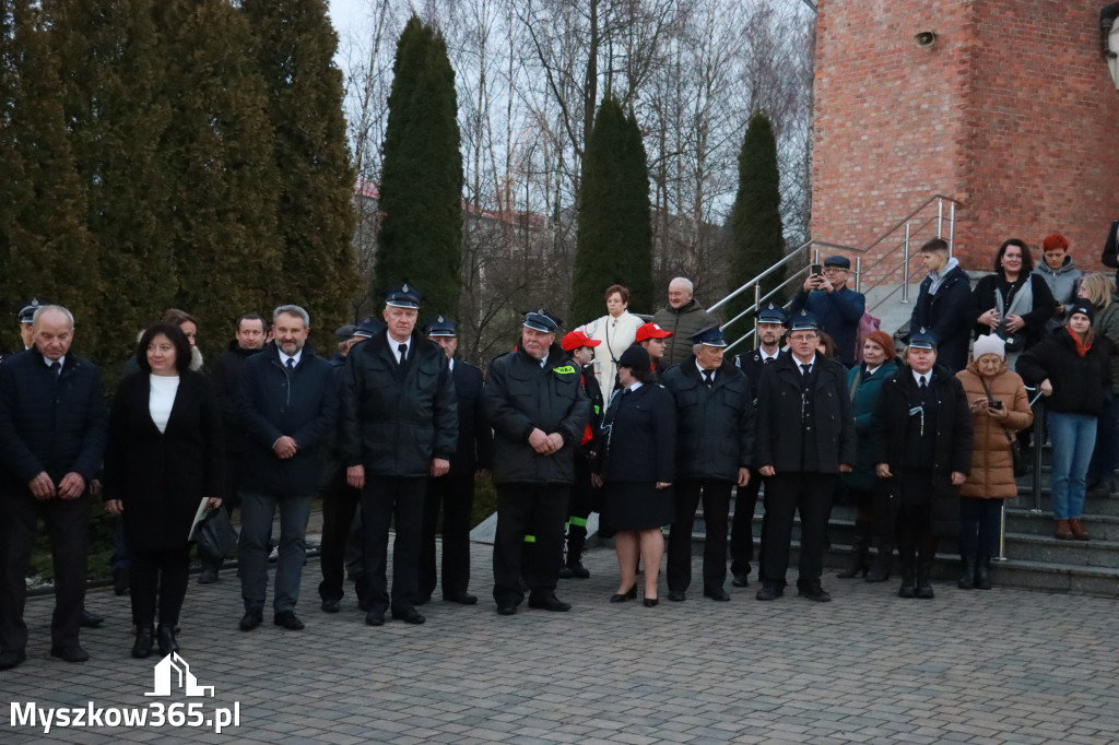 Fotorelacja I: Przekazanie samochodu ratowniczo-gaśniczego dla OSP Myszków-Smudzówka