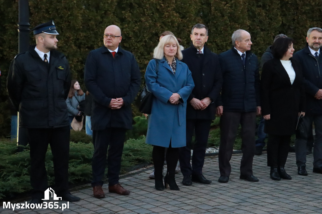 Fotorelacja I: Przekazanie samochodu ratowniczo-gaśniczego dla OSP Myszków-Smudzówka