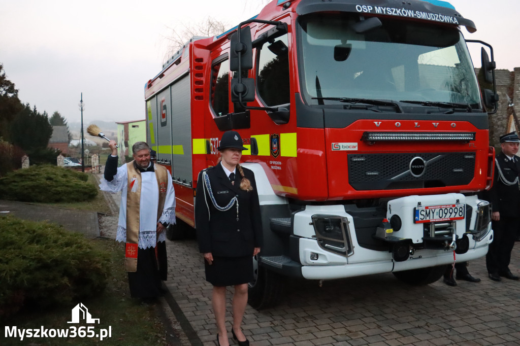 Fotorelacja I: Przekazanie samochodu ratowniczo-gaśniczego dla OSP Myszków-Smudzówka