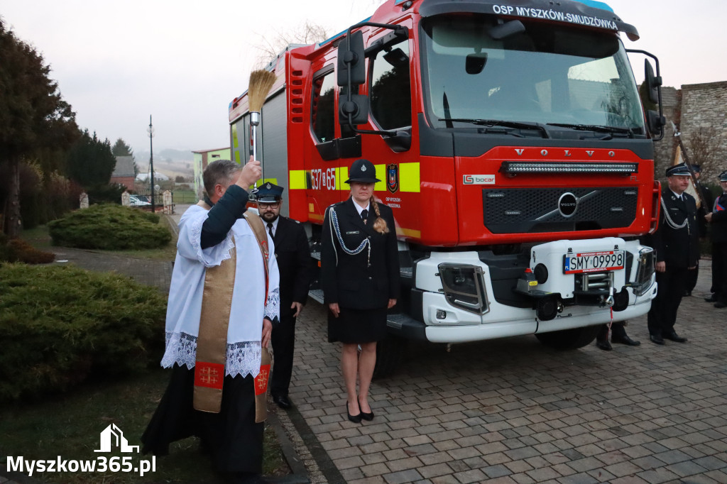 Fotorelacja I: Przekazanie samochodu ratowniczo-gaśniczego dla OSP Myszków-Smudzówka