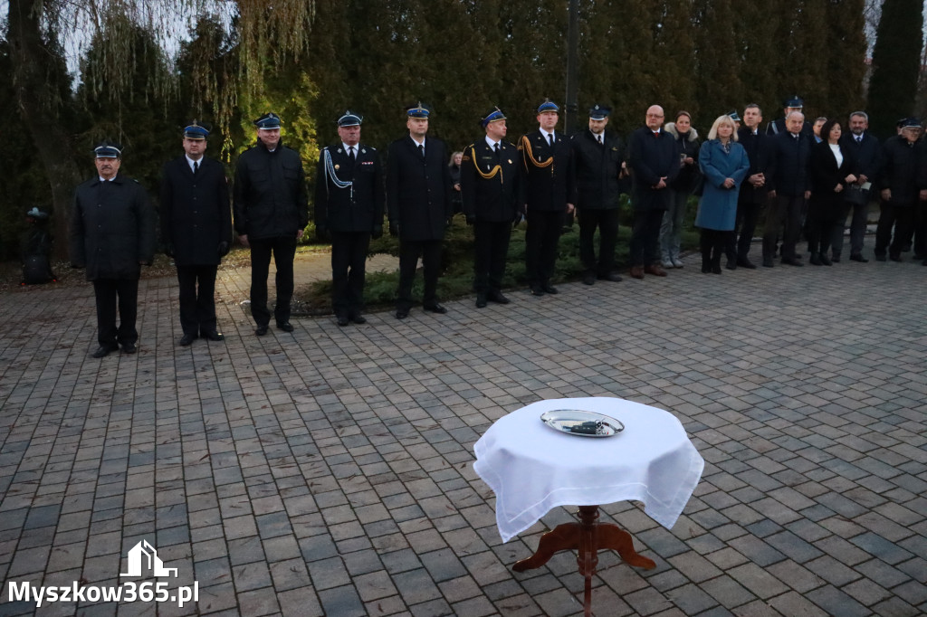 Fotorelacja I: Przekazanie samochodu ratowniczo-gaśniczego dla OSP Myszków-Smudzówka