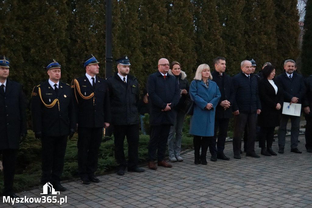 Fotorelacja I: Przekazanie samochodu ratowniczo-gaśniczego dla OSP Myszków-Smudzówka