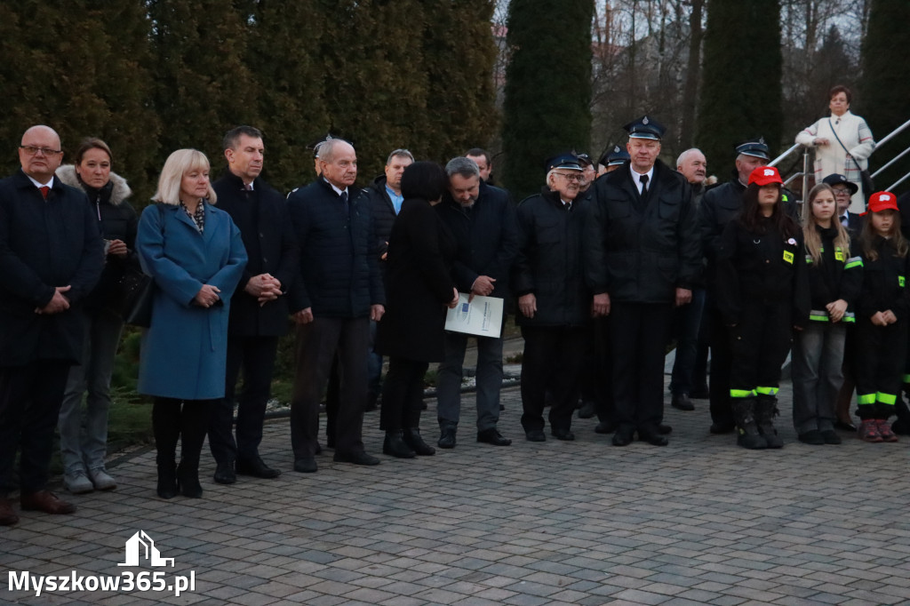 Fotorelacja I: Przekazanie samochodu ratowniczo-gaśniczego dla OSP Myszków-Smudzówka