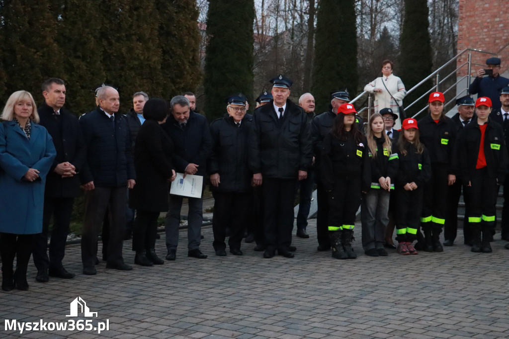 Fotorelacja I: Przekazanie samochodu ratowniczo-gaśniczego dla OSP Myszków-Smudzówka