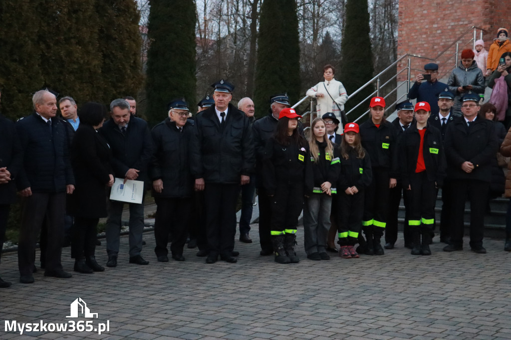 Fotorelacja I: Przekazanie samochodu ratowniczo-gaśniczego dla OSP Myszków-Smudzówka
