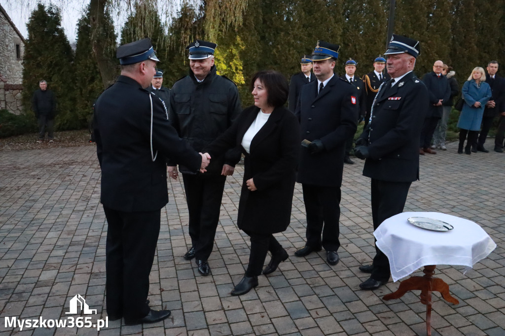 Fotorelacja I: Przekazanie samochodu ratowniczo-gaśniczego dla OSP Myszków-Smudzówka