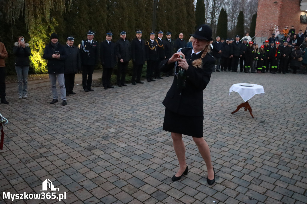 Fotorelacja I: Przekazanie samochodu ratowniczo-gaśniczego dla OSP Myszków-Smudzówka