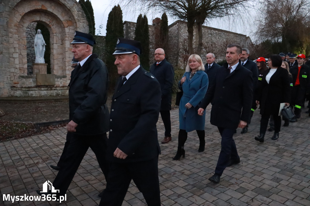 Fotorelacja I: Przekazanie samochodu ratowniczo-gaśniczego dla OSP Myszków-Smudzówka