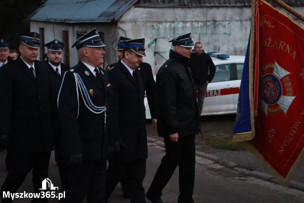 Fotorelacja I: Przekazanie samochodu ratowniczo-gaśniczego dla OSP Myszków-Smudzówka