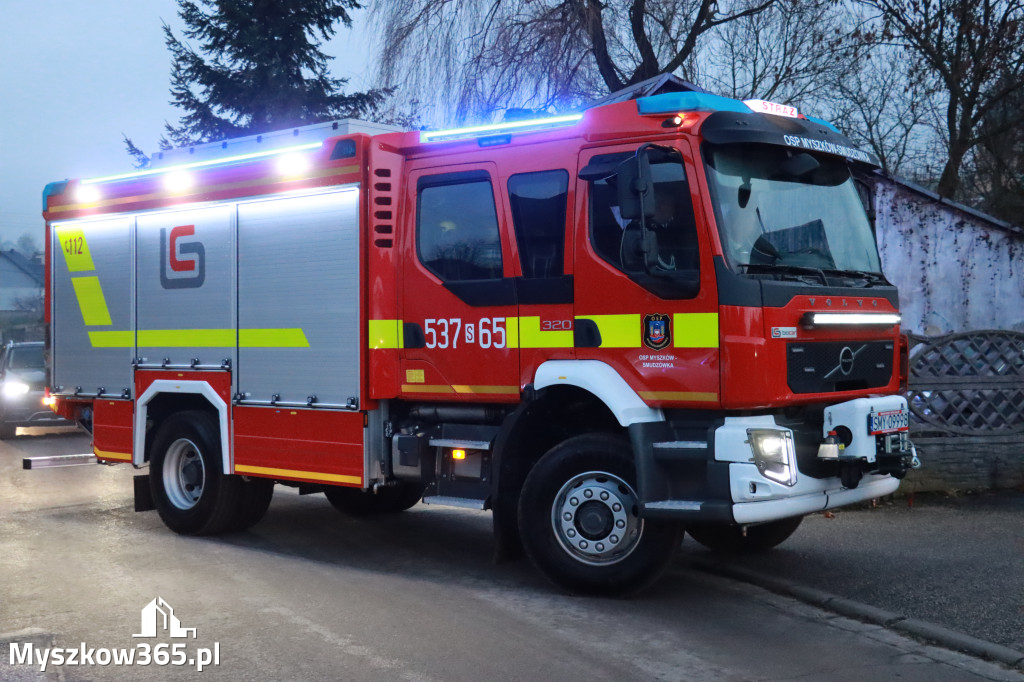 Fotorelacja I: Przekazanie samochodu ratowniczo-gaśniczego dla OSP Myszków-Smudzówka