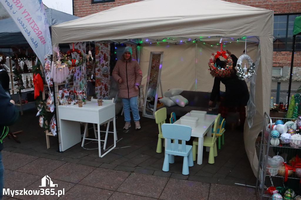 Fotorelacja I: Iskry Jarmark Bożonarodzeniowy w Żarkach