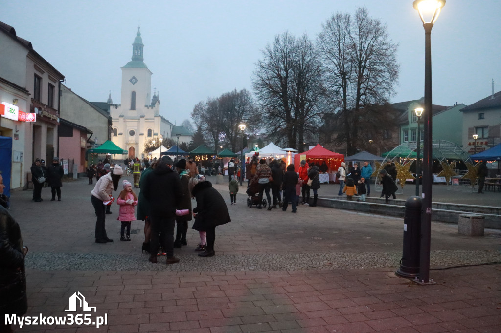 Fotorelacja I: Iskry Jarmark Bożonarodzeniowy w Żarkach