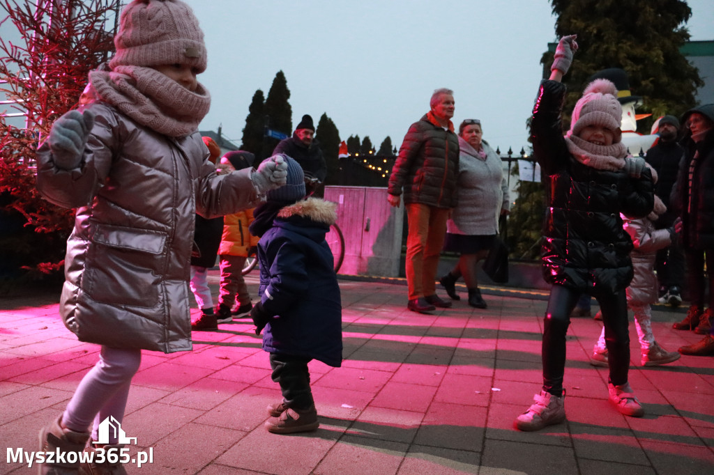 Fotorelacja I: Iskry Jarmark Bożonarodzeniowy w Żarkach
