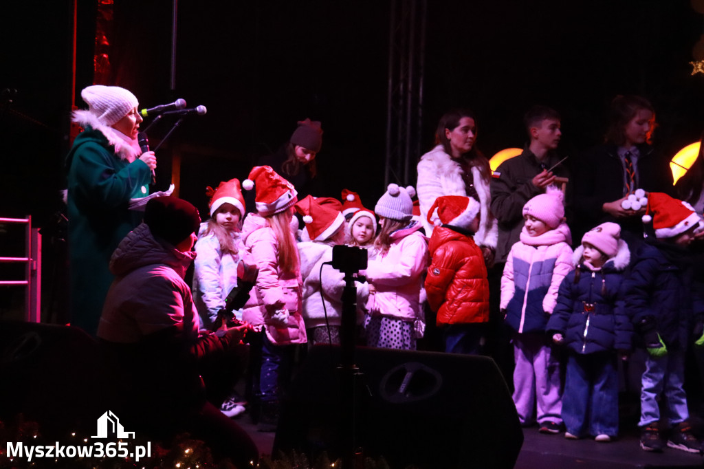 Fotorelacja I: Iskry Jarmark Bożonarodzeniowy w Żarkach