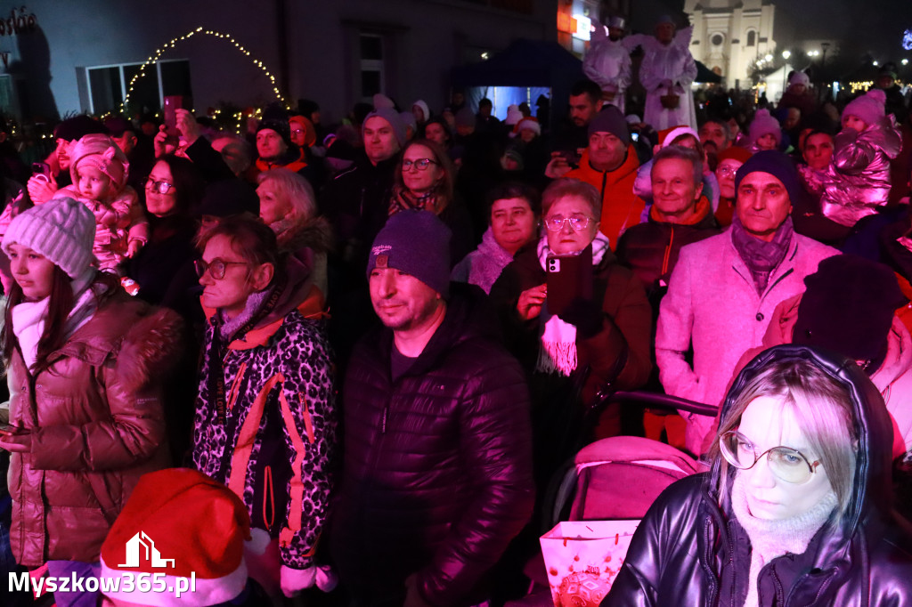 Fotorelacja I: Iskry Jarmark Bożonarodzeniowy w Żarkach