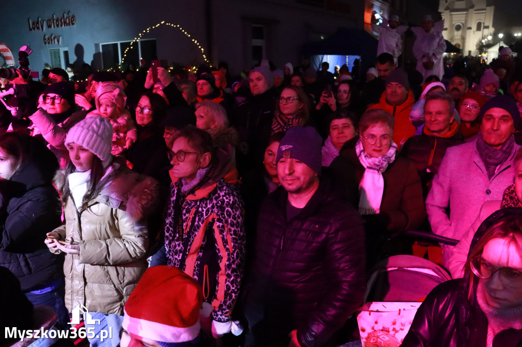 Fotorelacja I: Iskry Jarmark Bożonarodzeniowy w Żarkach