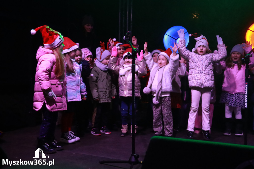 Fotorelacja I: Iskry Jarmark Bożonarodzeniowy w Żarkach