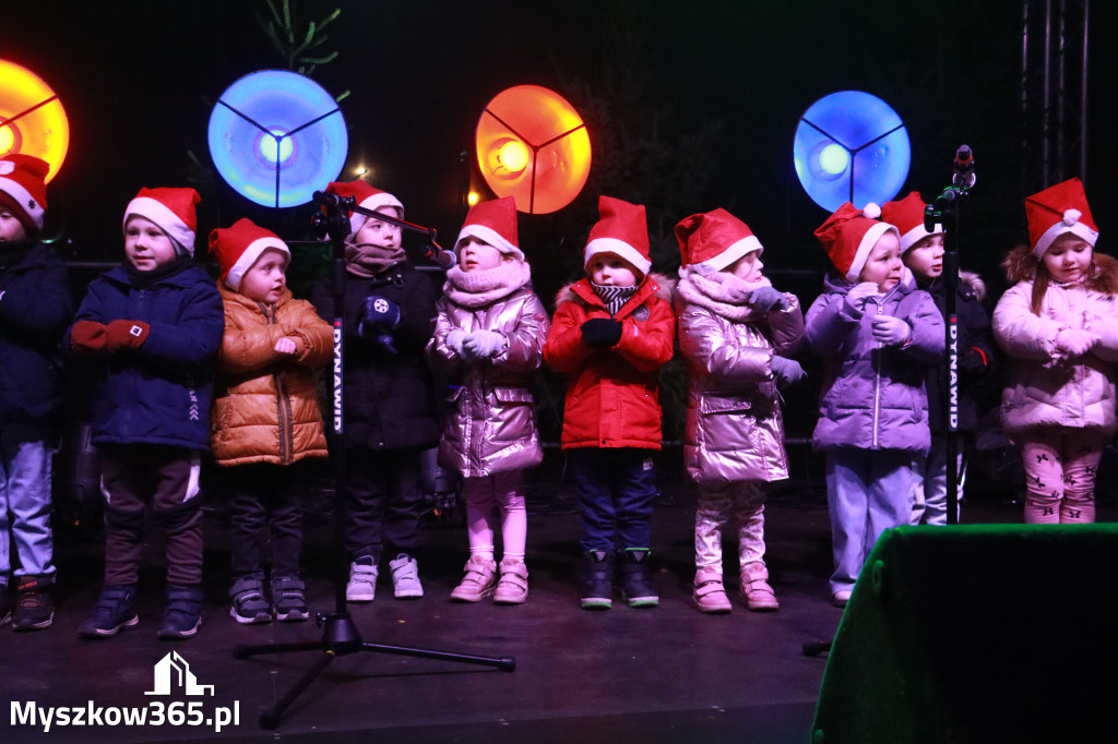 Fotorelacja I: Iskry Jarmark Bożonarodzeniowy w Żarkach