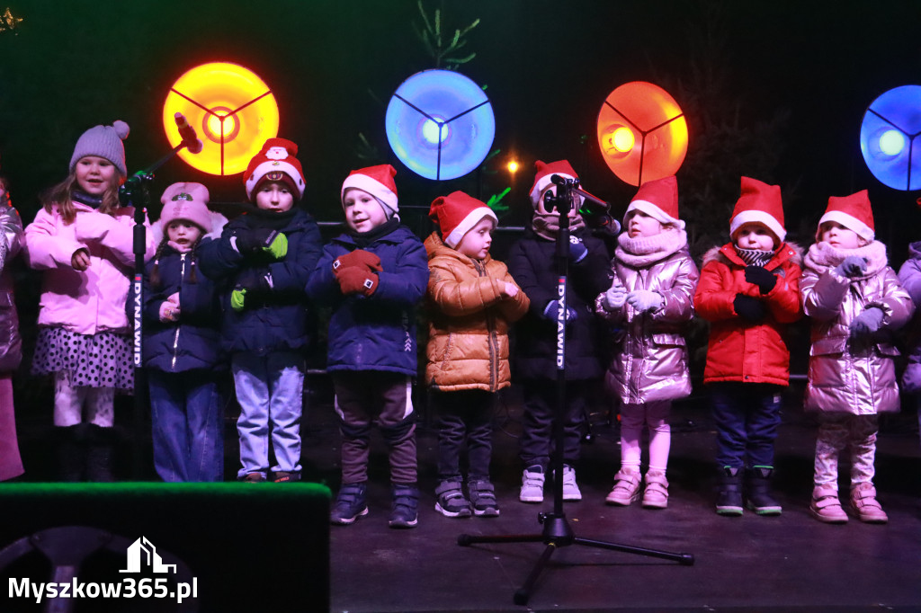 Fotorelacja I: Iskry Jarmark Bożonarodzeniowy w Żarkach