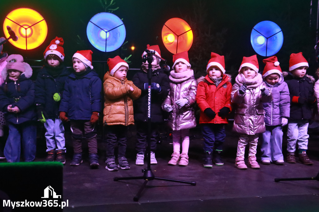 Fotorelacja I: Iskry Jarmark Bożonarodzeniowy w Żarkach