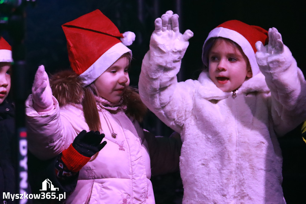Fotorelacja I: Iskry Jarmark Bożonarodzeniowy w Żarkach