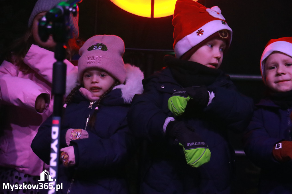 Fotorelacja I: Iskry Jarmark Bożonarodzeniowy w Żarkach