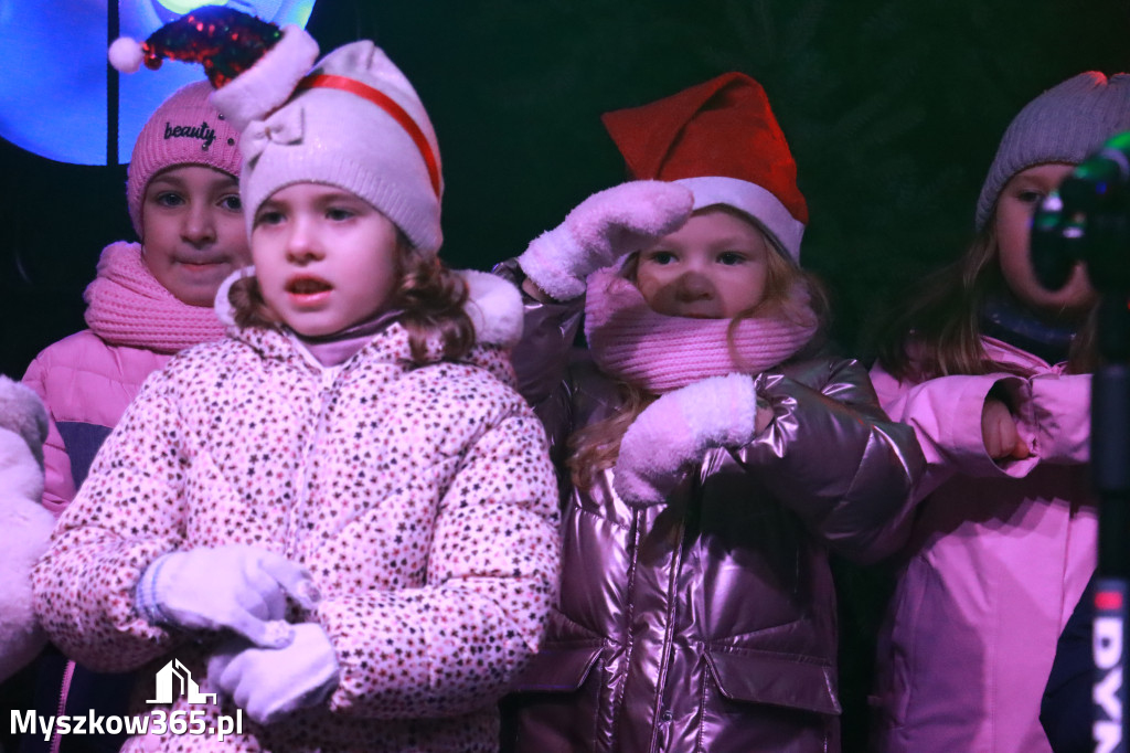 Fotorelacja I: Iskry Jarmark Bożonarodzeniowy w Żarkach