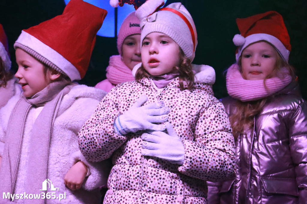 Fotorelacja I: Iskry Jarmark Bożonarodzeniowy w Żarkach