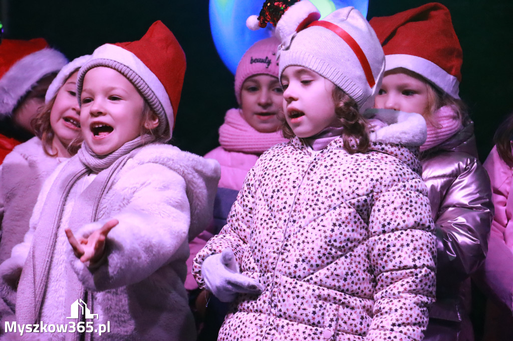 Fotorelacja I: Iskry Jarmark Bożonarodzeniowy w Żarkach