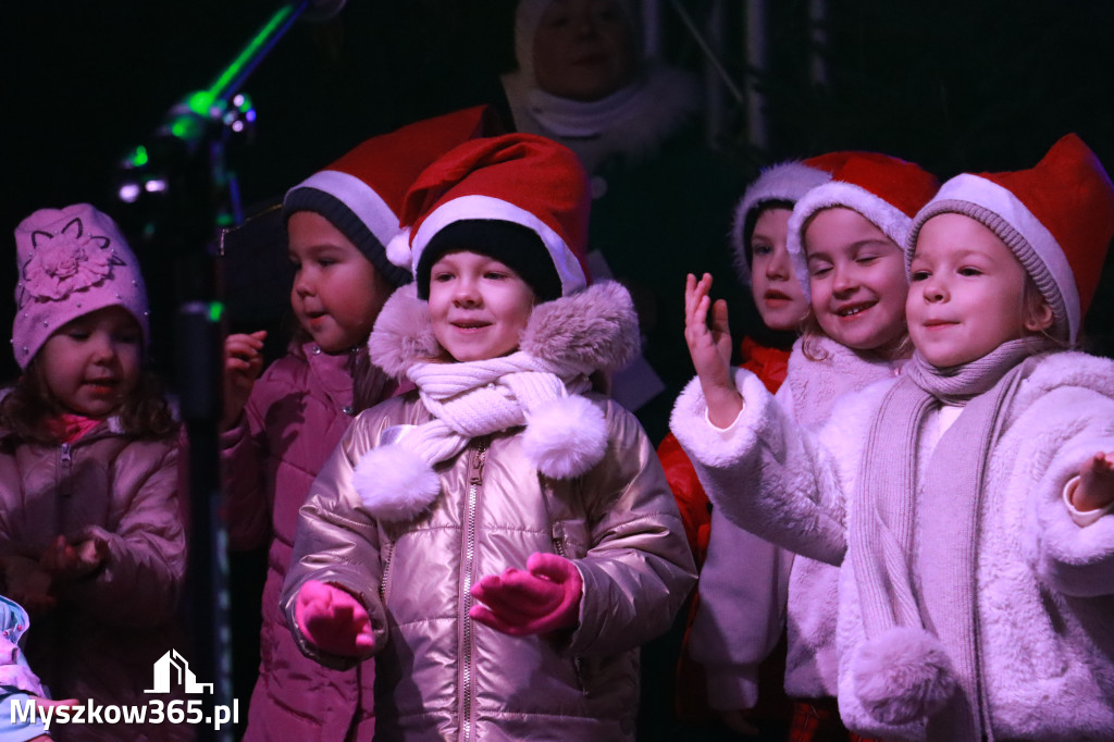 Fotorelacja I: Iskry Jarmark Bożonarodzeniowy w Żarkach
