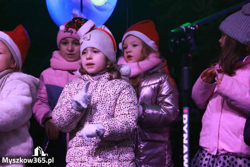 Fotorelacja I: Iskry Jarmark Bożonarodzeniowy w Żarkach