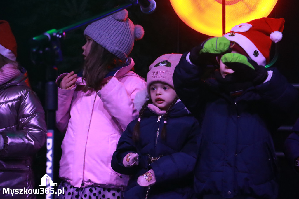 Fotorelacja I: Iskry Jarmark Bożonarodzeniowy w Żarkach