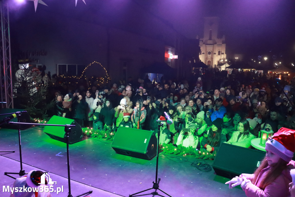 Fotorelacja I: Iskry Jarmark Bożonarodzeniowy w Żarkach