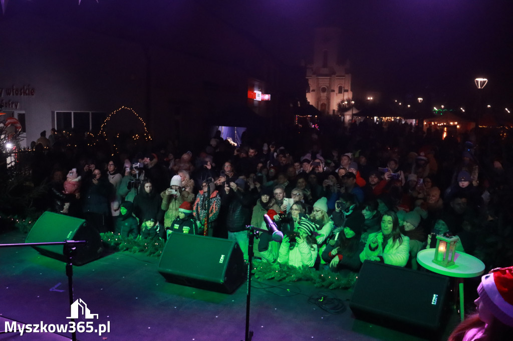 Fotorelacja I: Iskry Jarmark Bożonarodzeniowy w Żarkach