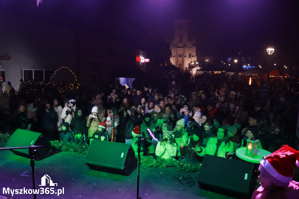 Fotorelacja I: Iskry Jarmark Bożonarodzeniowy w Żarkach