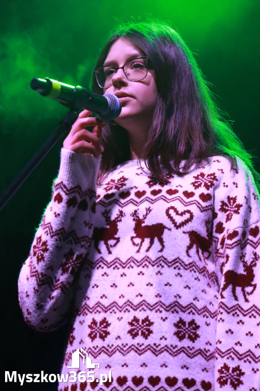 Fotorelacja I: Iskry Jarmark Bożonarodzeniowy w Żarkach