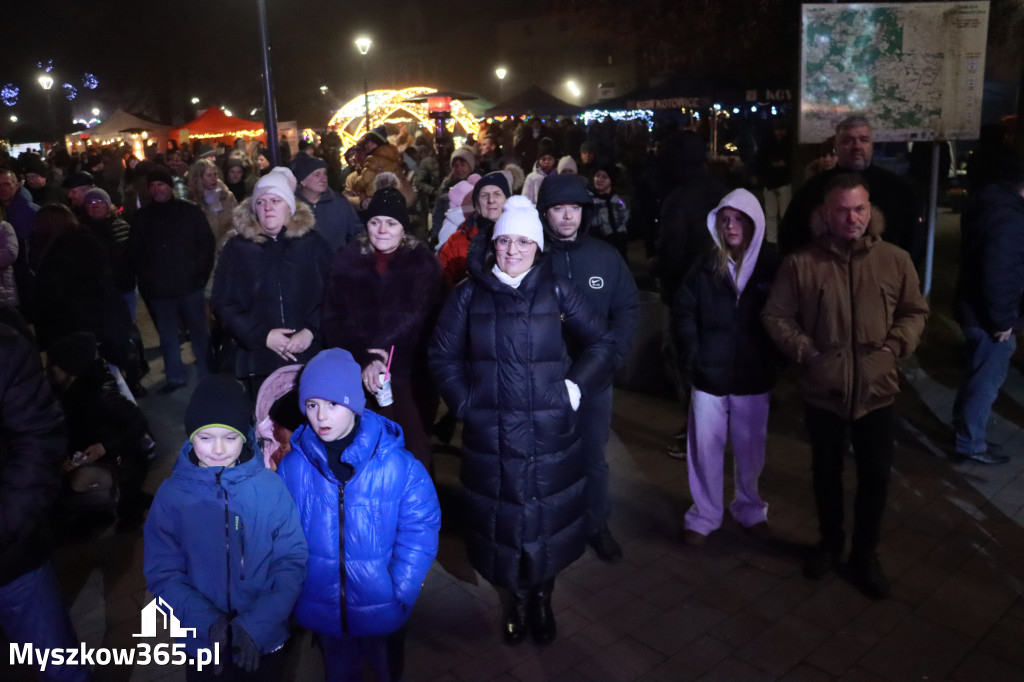 Fotorelacja I: Iskry Jarmark Bożonarodzeniowy w Żarkach