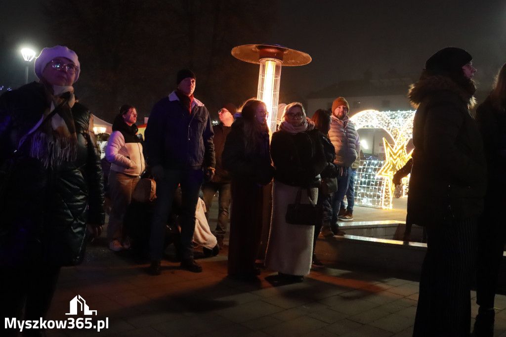 Fotorelacja I: Iskry Jarmark Bożonarodzeniowy w Żarkach