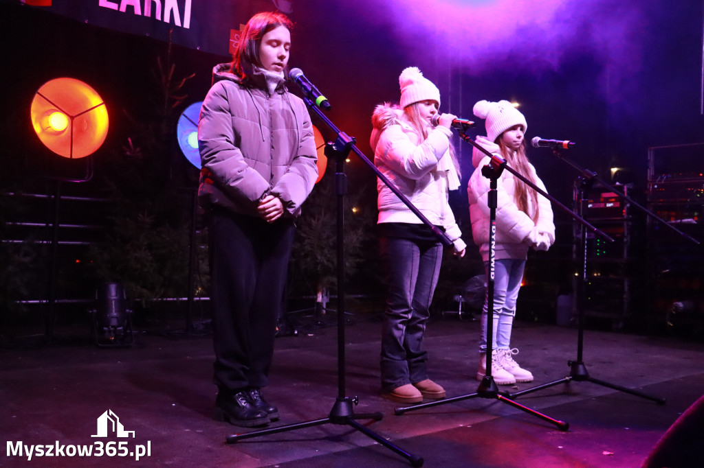 Fotorelacja I: Iskry Jarmark Bożonarodzeniowy w Żarkach