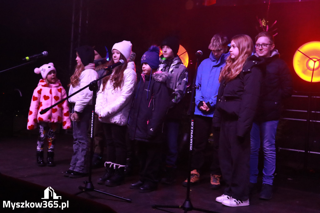 Fotorelacja I: Iskry Jarmark Bożonarodzeniowy w Żarkach