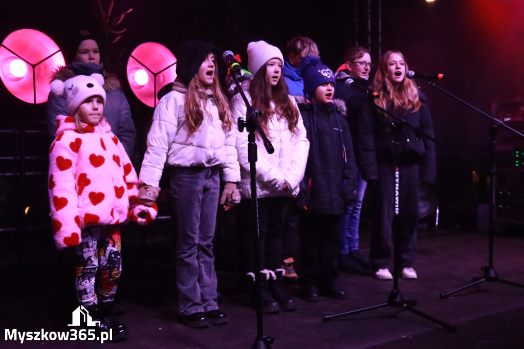 Fotorelacja I: Iskry Jarmark Bożonarodzeniowy w Żarkach