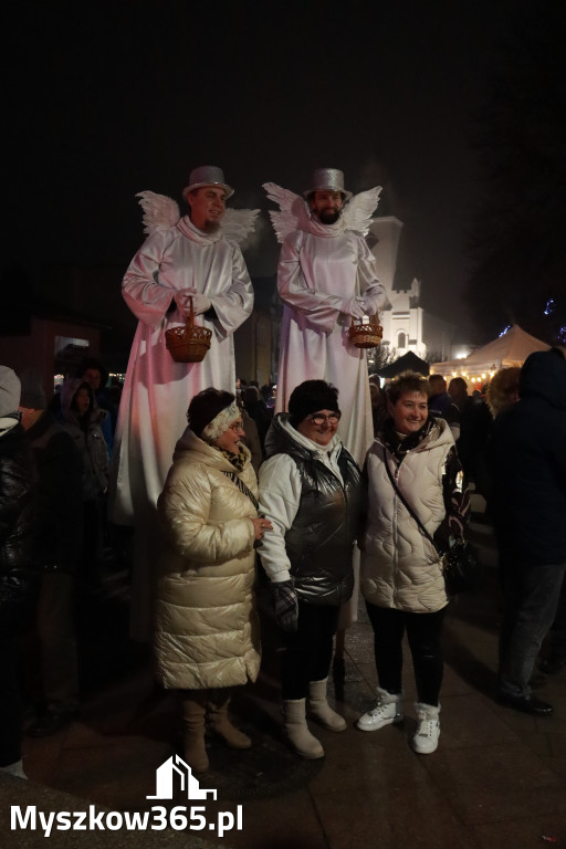 Fotorelacja I: Iskry Jarmark Bożonarodzeniowy w Żarkach