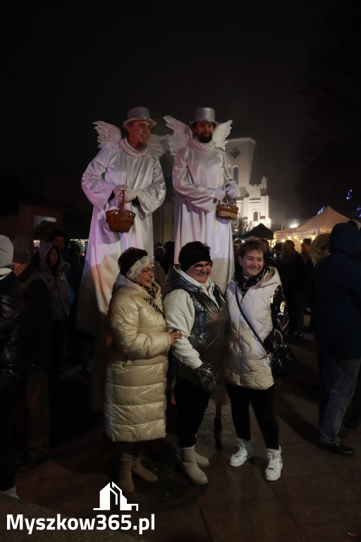 Fotorelacja I: Iskry Jarmark Bożonarodzeniowy w Żarkach