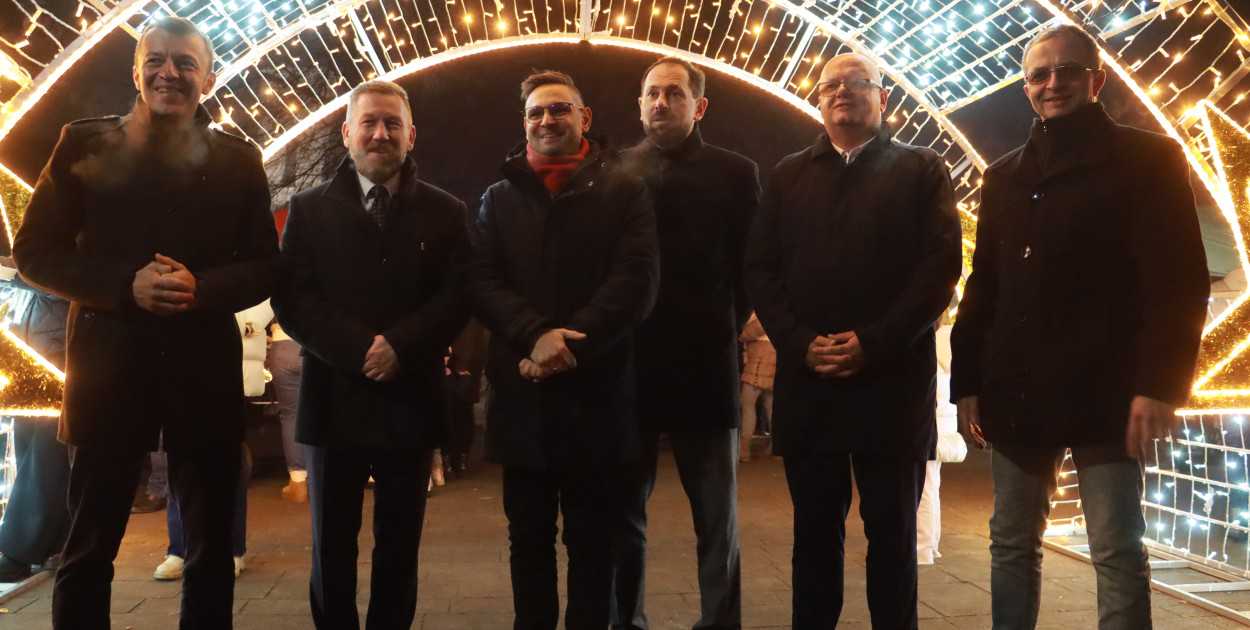 Fotorelacja II: Iskry Jarmark Bożonarodzeniowy w Żarkach